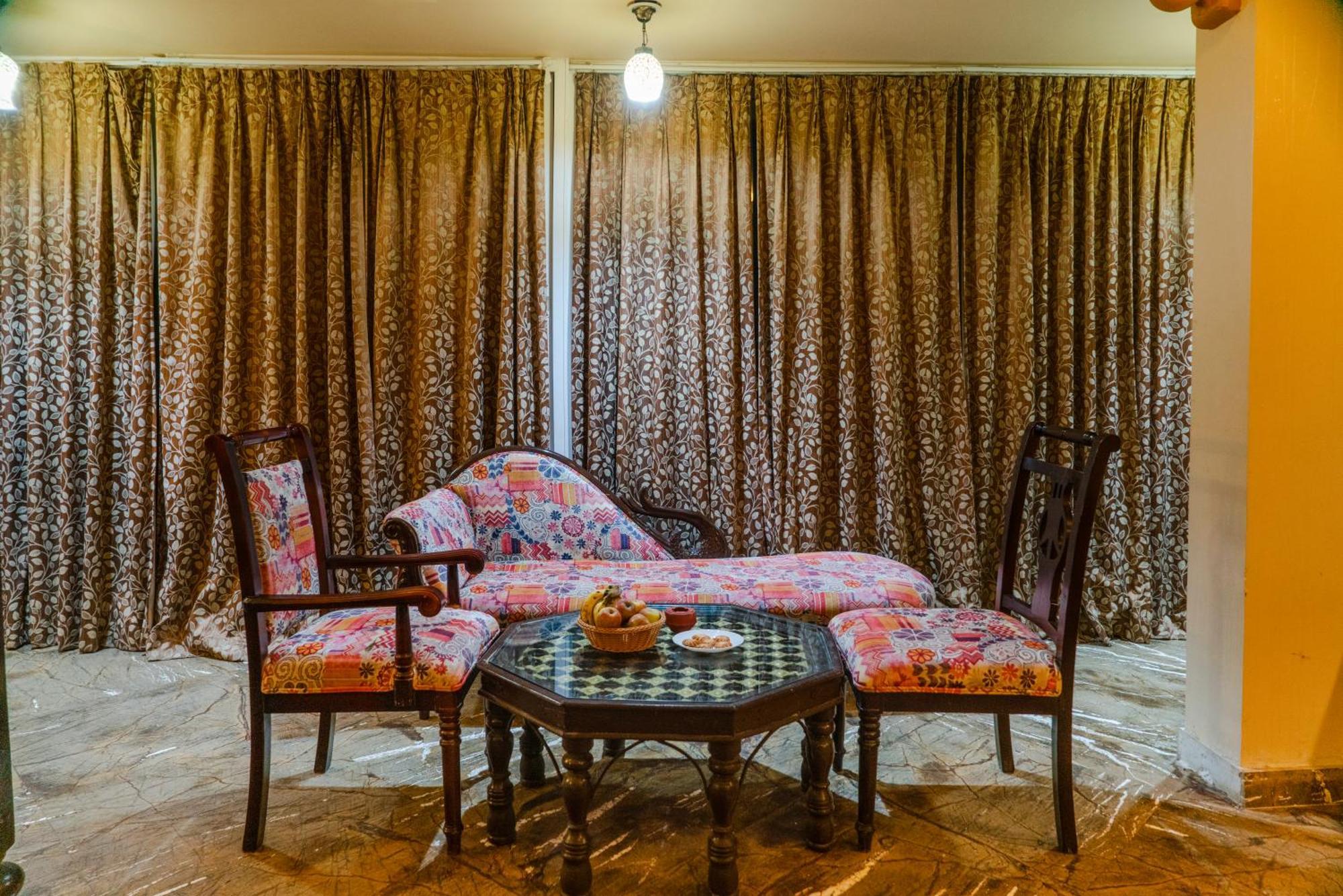 Udai Nature Valley Resort - A Peace Full Farmhouse Resort Udajpur Zewnętrze zdjęcie